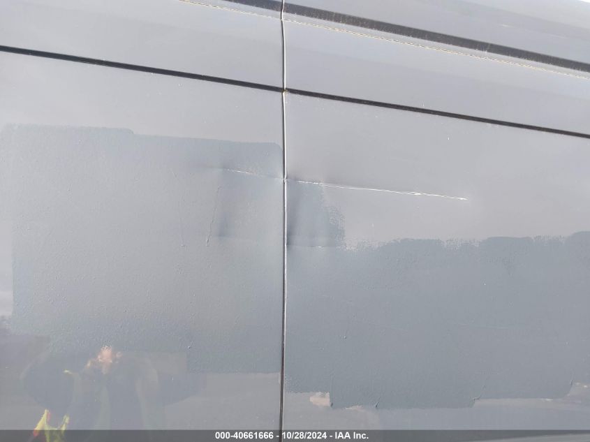 2020 Ford Transit-250 Cargo Van VIN: 1FTBR3X8XLKA18137 Lot: 40661666