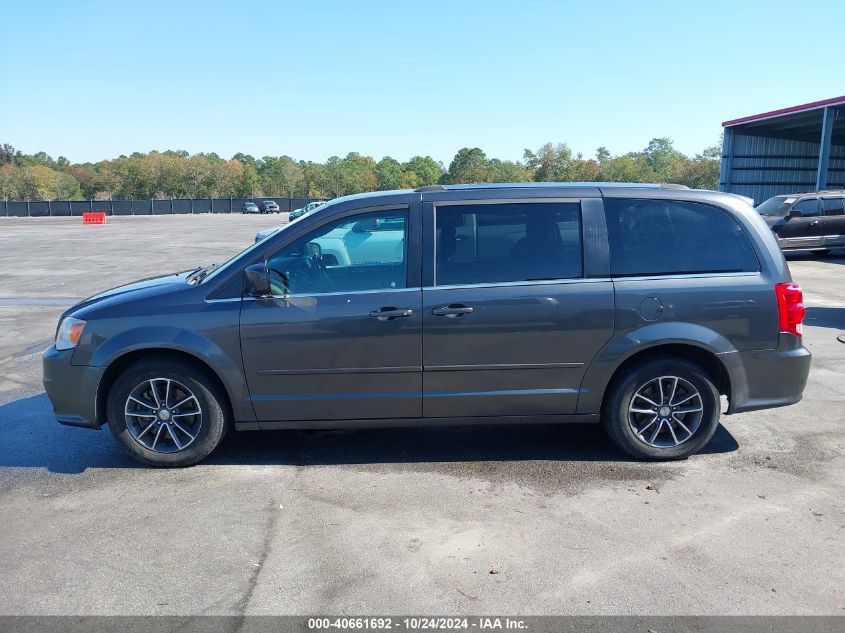 2017 Dodge Grand Caravan Sxt VIN: 2C4RDGCG5HR800033 Lot: 40661692