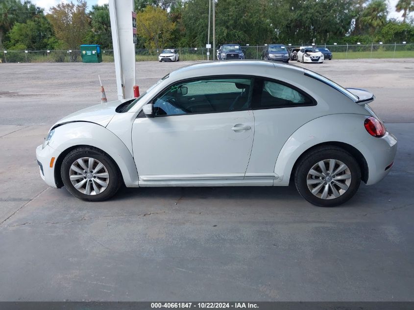 2019 Volkswagen Beetle 2.0T Final Edition Se/2.0T Final Edition Sel/2.0T S VIN: 3VWFD7AT0KM701005 Lot: 40661847