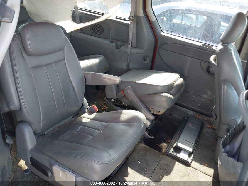 2005 Chrysler Town & Country Touring VIN: 2C4GP54L75R460684 Lot: 40662092