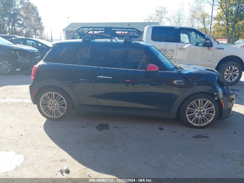 2014 Mini Hardtop Cooper VIN: WMWXM5C59ET972884 Lot: 40662112