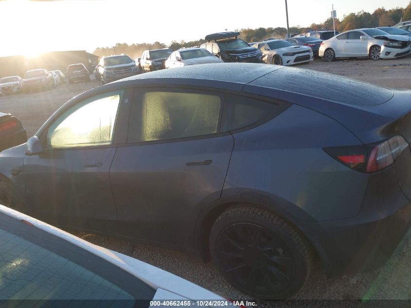 2023 Tesla Model Y Awd/Long Range Dual Motor All-Wheel Drive VIN: 7SAYGDEE2PF754624 Lot: 40662455