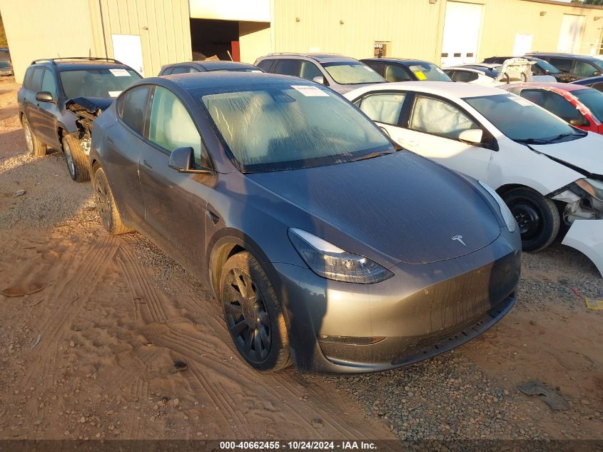 VIN 7SAYGDEE2PF754624 2023 TESLA MODEL Y no.1