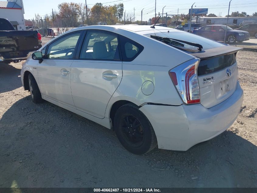 VIN JTDKN3DU0D5690947 2013 TOYOTA PRIUS no.3