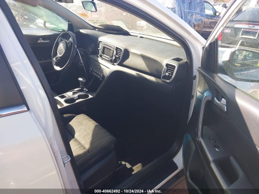 VIN KNDPMCAC4K7575659 2019 KIA SPORTAGE LX