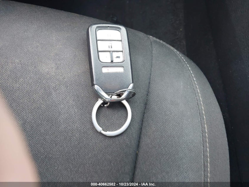 2019 HONDA CIVIC VIN: SHHFK7H65KU418613