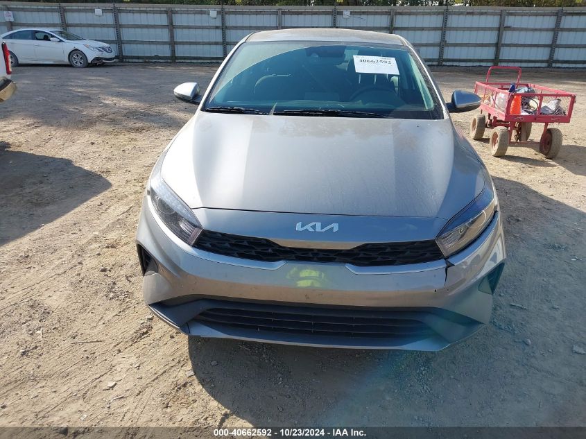 2023 Kia Forte Lxs VIN: 3KPF24AD5PE601435 Lot: 40662592