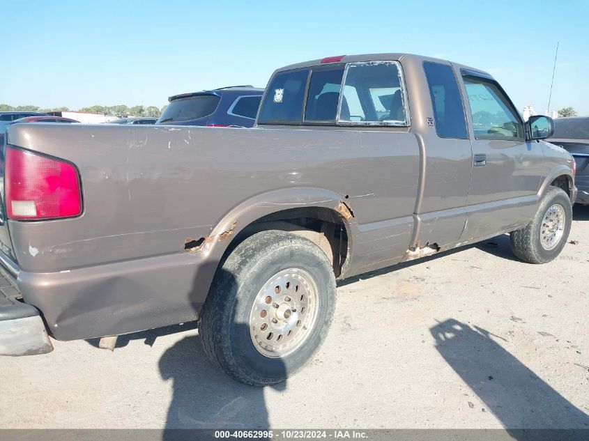 2000 GMC Sonoma Sls VIN: 1GTDT19W0Y8229832 Lot: 40662995