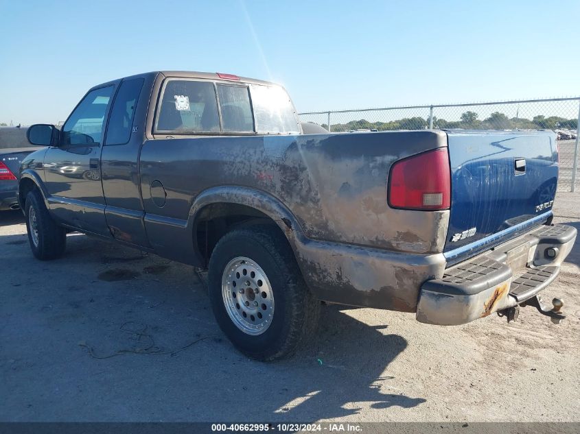 2000 GMC Sonoma Sls VIN: 1GTDT19W0Y8229832 Lot: 40662995