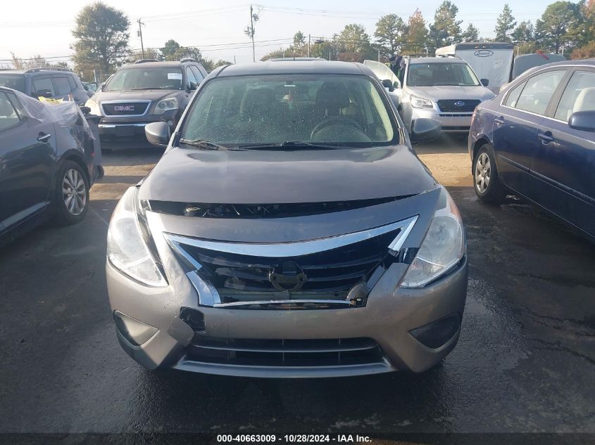 2018 Nissan Versa 1.6 S VIN: 3N1CN7AP2JL817450 Lot: 40663009