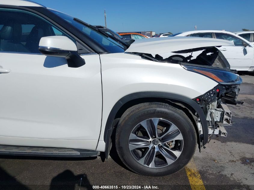 2021 Toyota Highlander Xle VIN: 5TDGZRAH8MS532273 Lot: 40663515