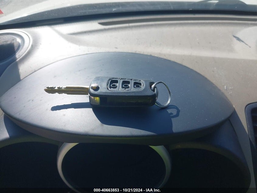 2013 Kia Soul ! VIN: KNDJT2A62D7498578 Lot: 40663853