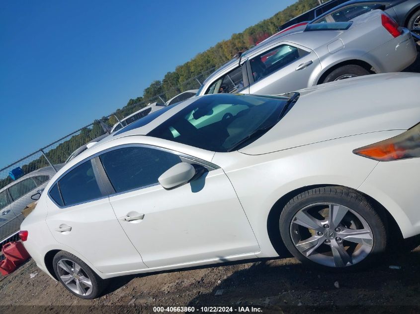 2013 Acura Ilx 2.0L VIN: 19VDE1F52DE022101 Lot: 40663860