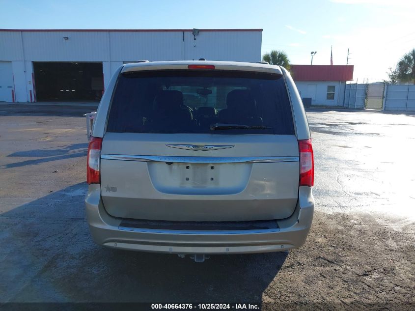 VIN 2C4RC1CG0ER116082 2014 Chrysler Town and Countr... no.16