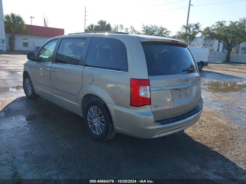 VIN 2C4RC1CG0ER116082 2014 Chrysler Town and Countr... no.3