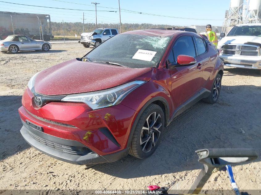 VIN NMTKHMBX5JR046651 2018 TOYOTA C-HR no.2