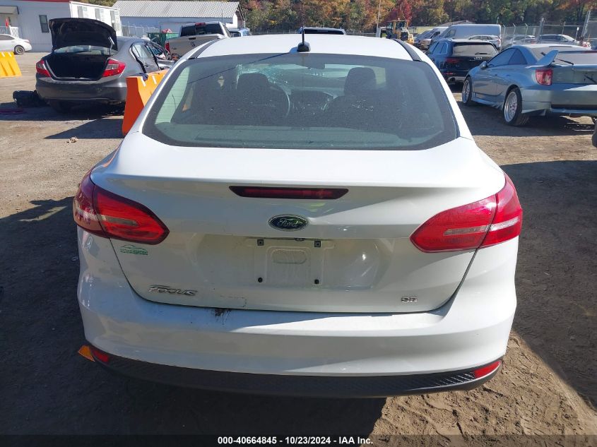 2016 Ford Focus Se VIN: 1FADP3F2XGL385136 Lot: 40664845