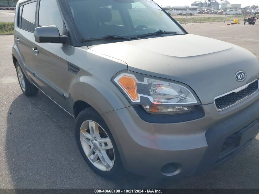 2011 Kia Soul + VIN: KNDJT2A22B7224792 Lot: 40665198