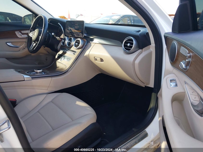 2021 MERCEDES-BENZ C 300 SEDAN - W1KWF8DB3MR625454