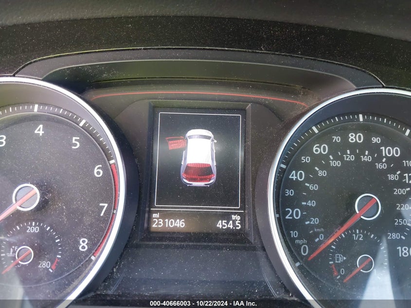 2015 VOLKSWAGEN GOLF GTI 2.0T SE 4-DOOR - 3VW4T7AU0FM028015