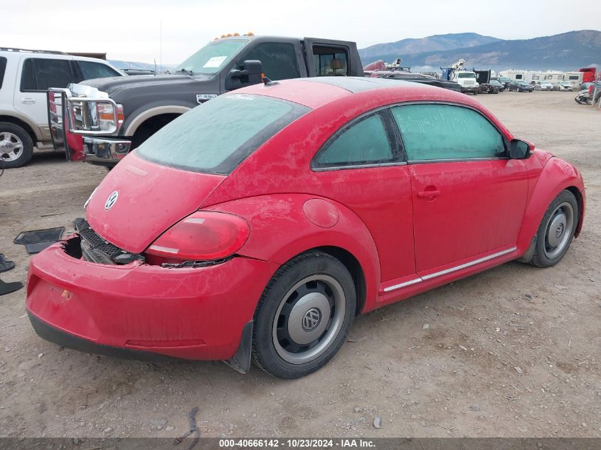 2013 Volkswagen Beetle 2.5L VIN: 3VWJX7AT8DM602565 Lot: 40666142