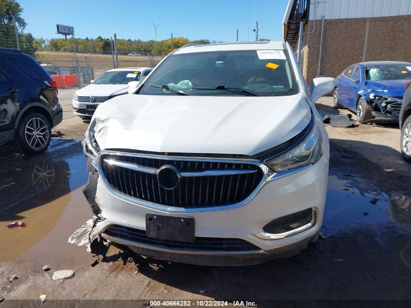 2018 Buick Enclave Essence VIN: 5GAERBKWXJJ125772 Lot: 40666252