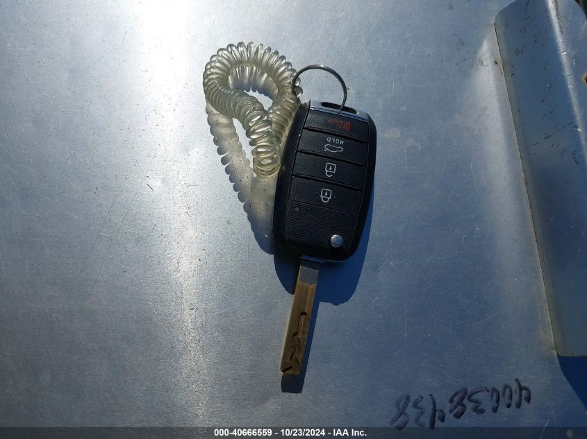 2020 Kia Optima Lx VIN: 5XXGT4L38LG390609 Lot: 40666559