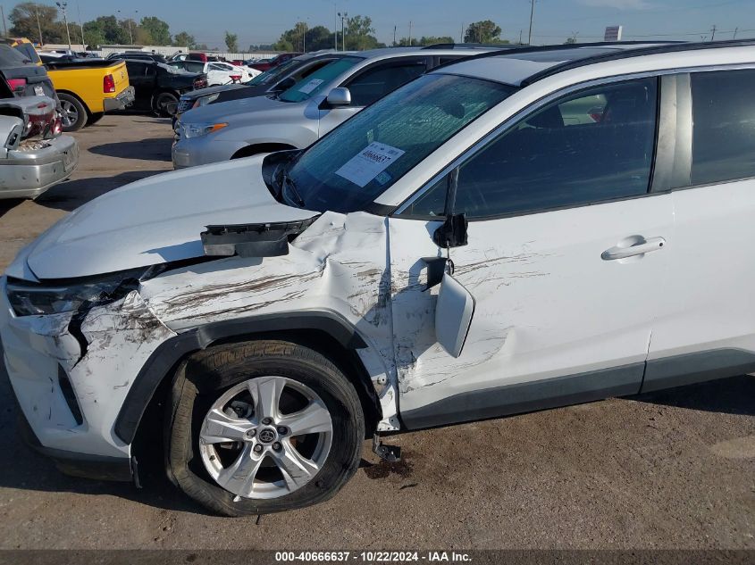 2021 Toyota Rav4 Xle VIN: 2T3W1RFV7MW160425 Lot: 40666637