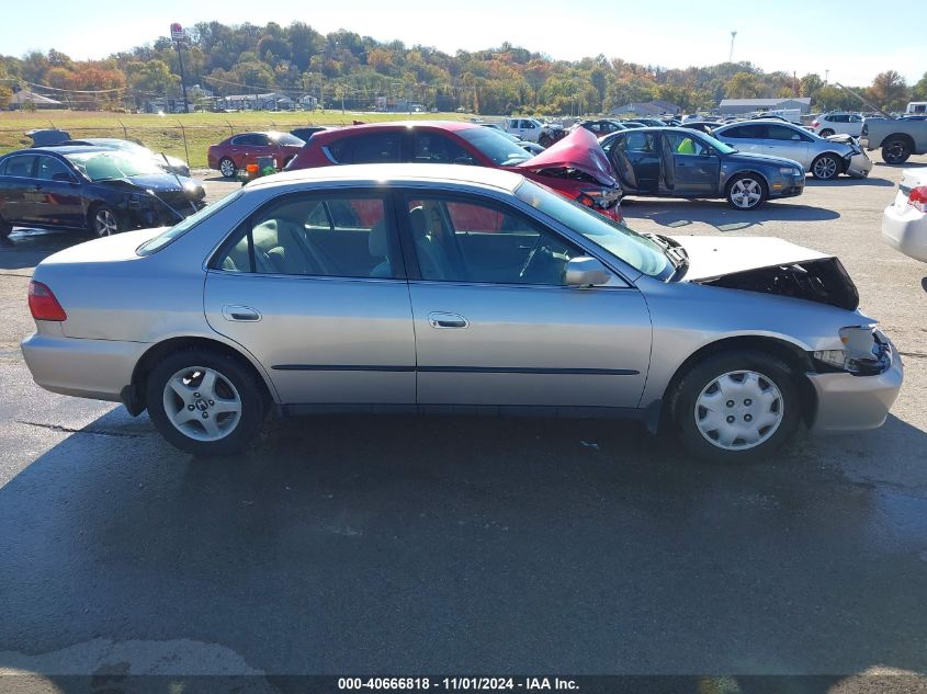 1998 Honda Accord Lx VIN: 1HGCG5644WA248045 Lot: 40666818