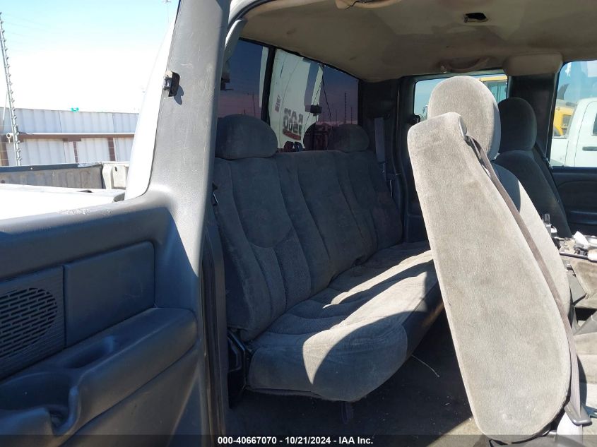 2003 Chevrolet Silverado 2500Hd Ls VIN: 1GCHK29U03E175581 Lot: 40667070