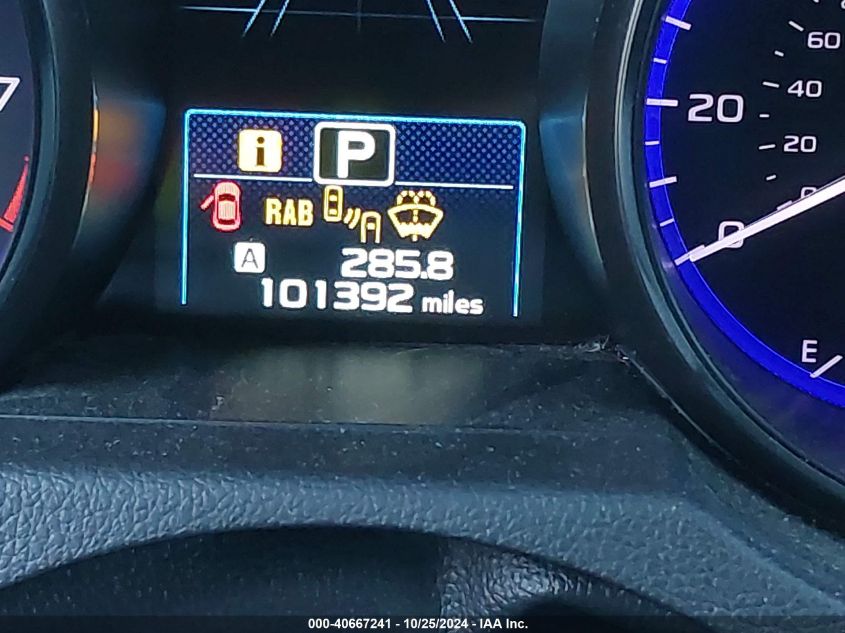 2017 Subaru Outback 2.5I Limited VIN: 4S4BSANC5H3246088 Lot: 40667241