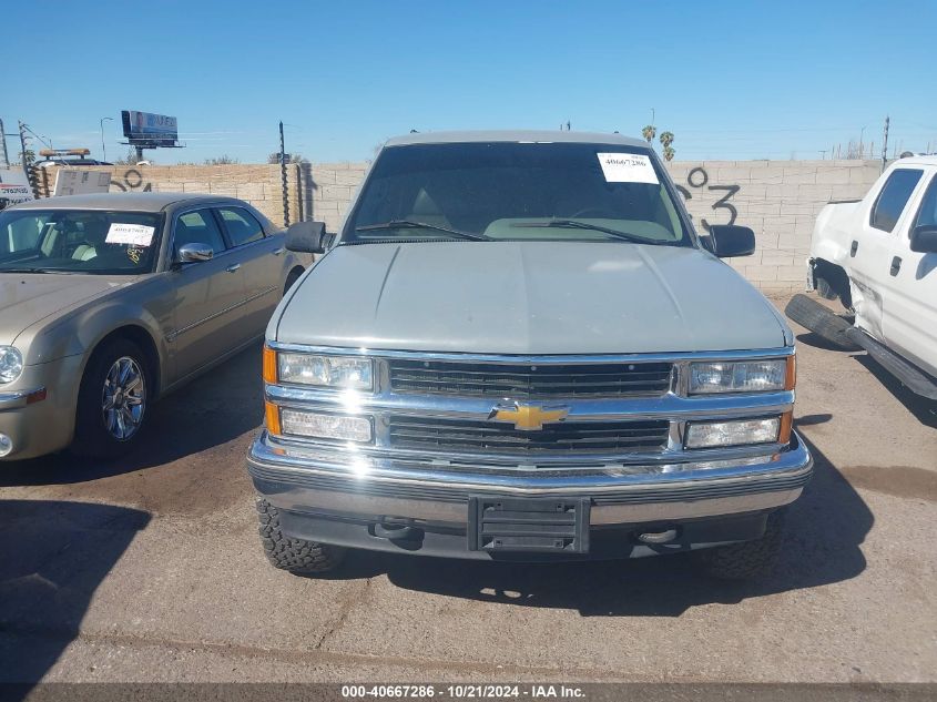 1996 Chevrolet Tahoe K1500 VIN: 3GNEK18R2TG139630 Lot: 40667286