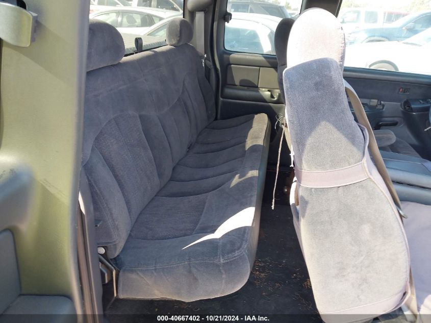 2001 Chevrolet Silverado 1500 Ls VIN: 2GCEC19V811214452 Lot: 40667402