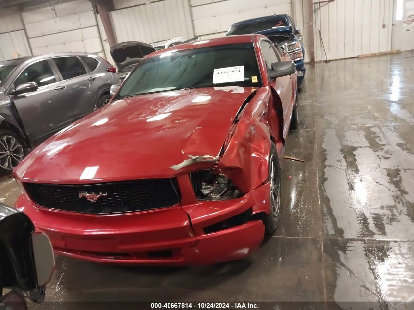 2007 Ford Mustang V6 Deluxe/V6 Premium VIN: 1ZVFT80N975212059 Lot: 40667814