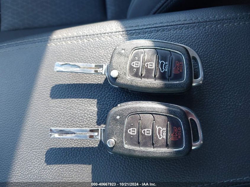 2017 Hyundai Tucson Se VIN: KM8J3CA43HU410175 Lot: 40667923