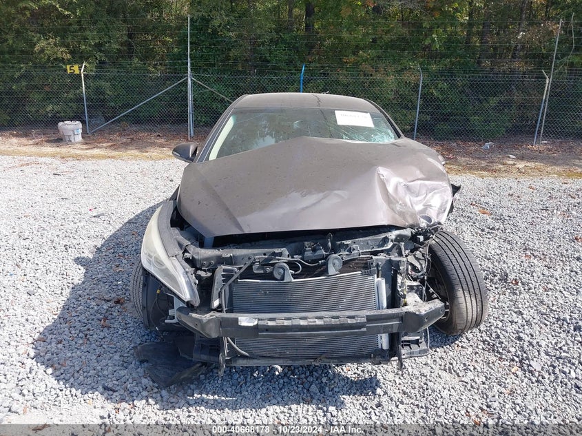 2016 HYUNDAI SONATA VIN: 5NPE34AF7GH271528