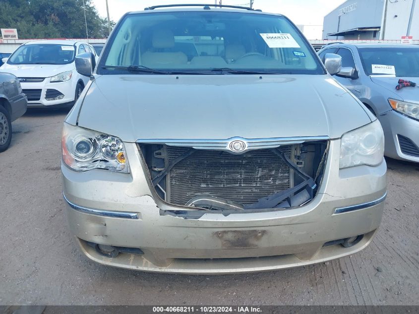 2010 Chrysler Town & Country New Limited VIN: 2A4RR7DX2AR392056 Lot: 40668211