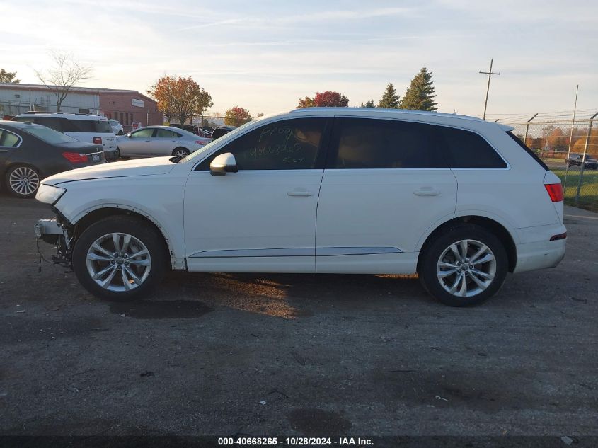 2019 Audi Q7 Premium Plus/Se Premium P VIN: WA1LAAF75KD044733 Lot: 40668265