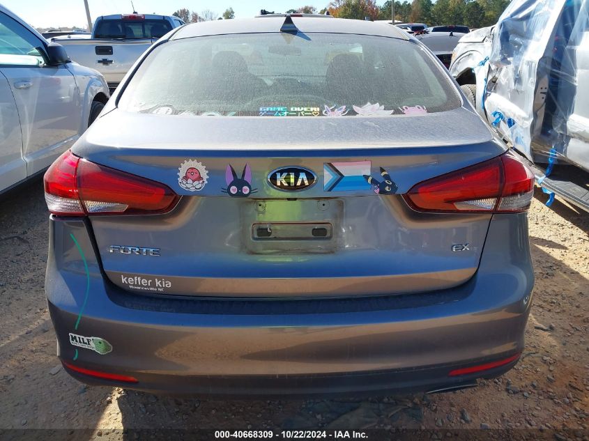 2018 Kia Forte Ex VIN: 3KPFL4A89JE195702 Lot: 40668309