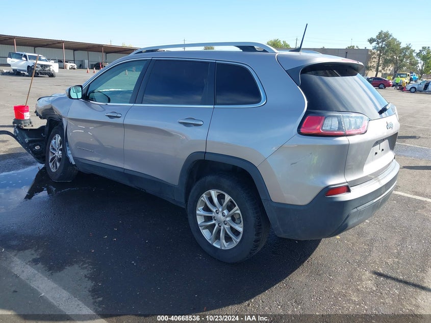 VIN 1C4PJLCB4KD348681 2019 JEEP CHEROKEE LATITUDE FWD