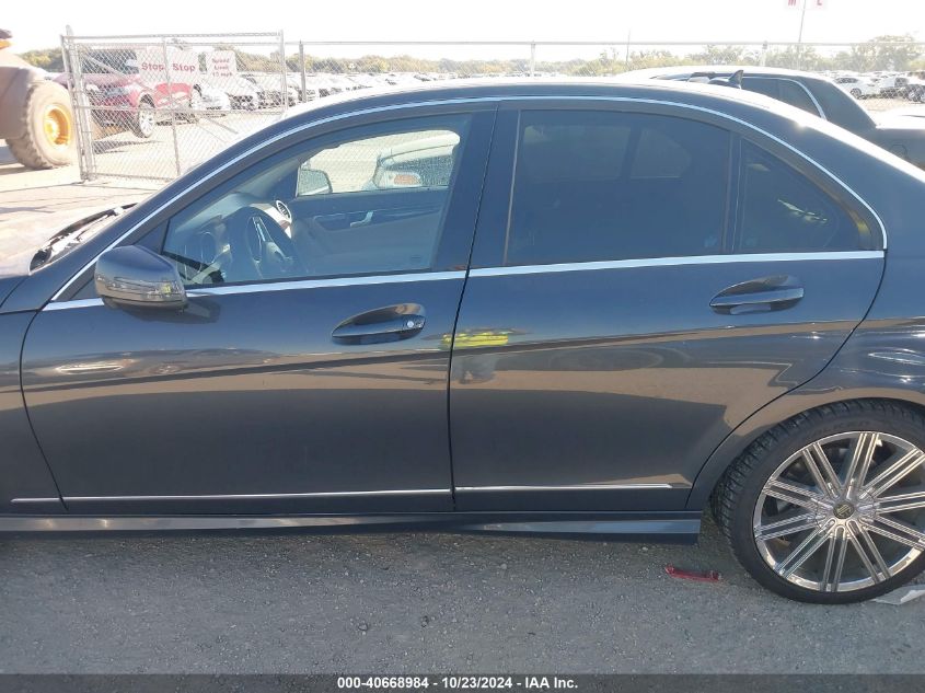 2013 Mercedes-Benz C 300 Luxury 4Matic/Sport 4Matic VIN: WDDGF8AB3DR291757 Lot: 40668984