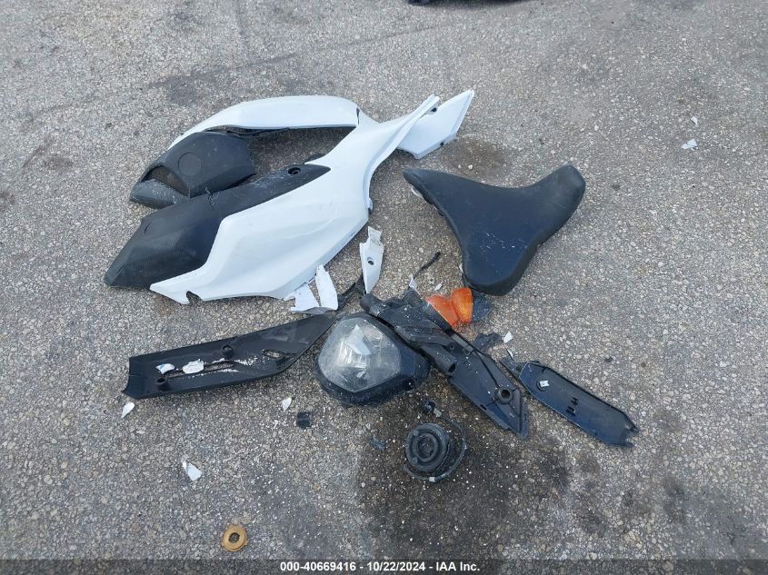 2015 YAMAHA FZ07 JYARM06E6FA004678