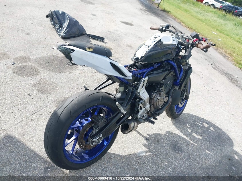 2015 YAMAHA FZ07 JYARM06E6FA004678