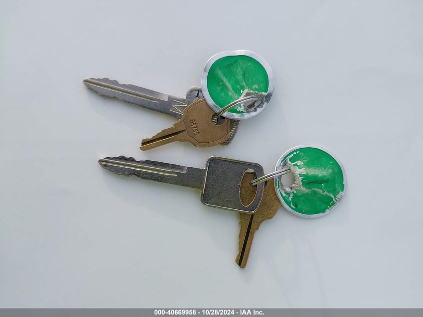 2013 FORD E-350 SUPER DUTY COMMERCIAL - 1FDSS3ES1DDB29180