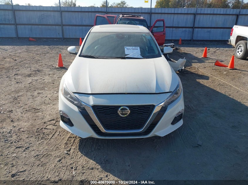 VIN 1N4BL4FW2MN317506 2021 NISSAN ALTIMA PLATINUM INTELLIGENT AWD