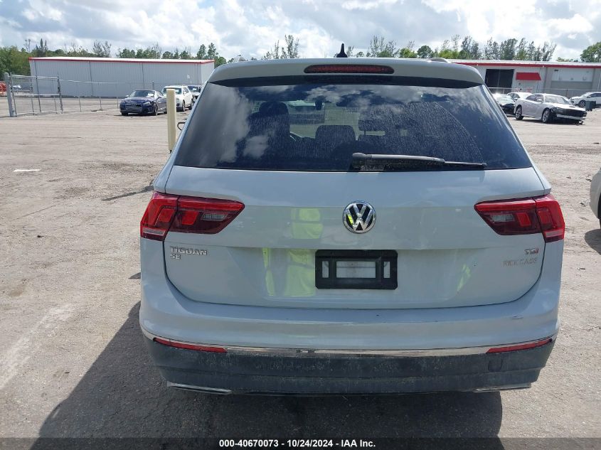 2018 Volkswagen Tiguan 2.0T Se/2.0T Sel VIN: 3VV3B7AX4JM208197 Lot: 40670073