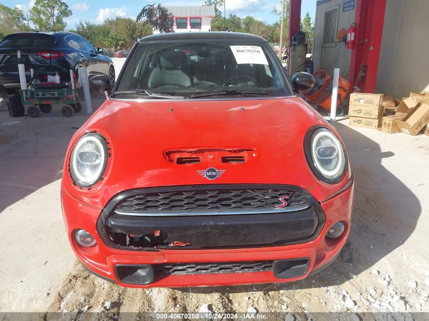 2021 Mini Hardtop Cooper S VIN: WMWXR5C07M2N13640 Lot: 40670250