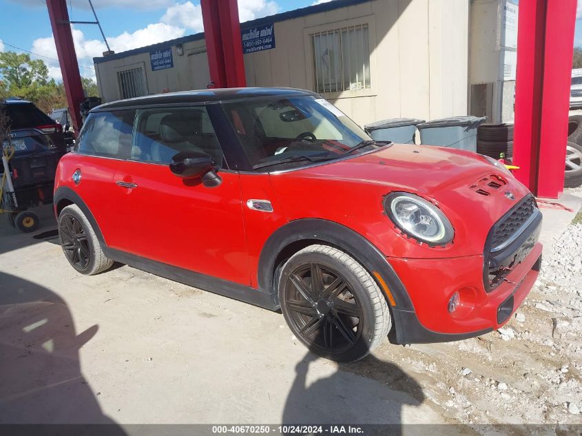 2021 Mini Hardtop Cooper S VIN: WMWXR5C07M2N13640 Lot: 40670250