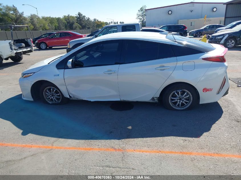 2018 Toyota Prius Prime VIN: JTDKARFP0J3085291 Lot: 40670363