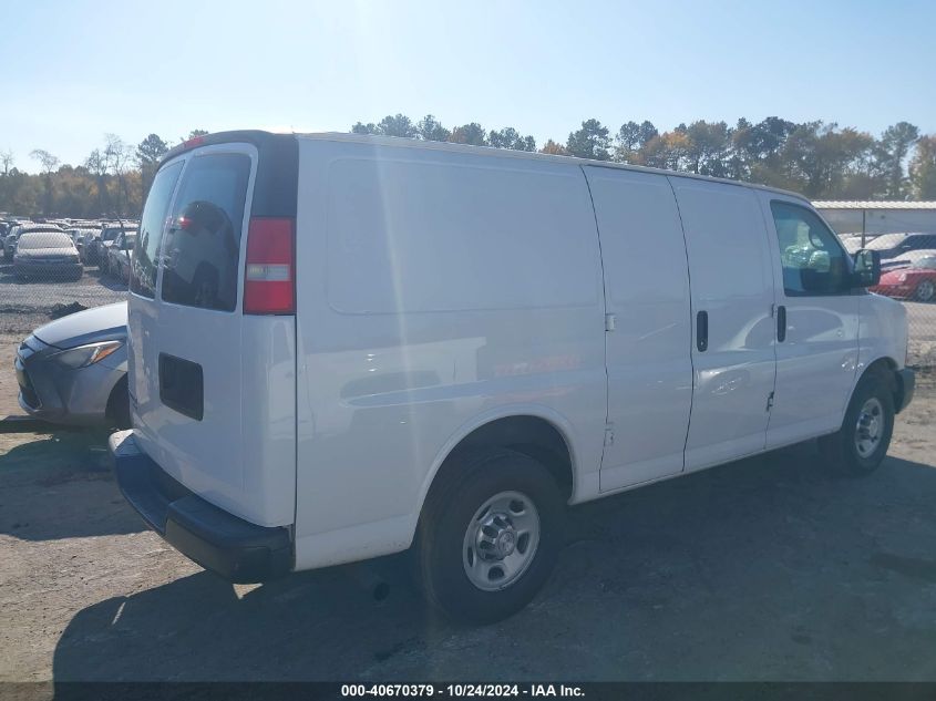 2015 Chevrolet Express 2500 Work Van VIN: 1GCWGFFF4F1104921 Lot: 40670379